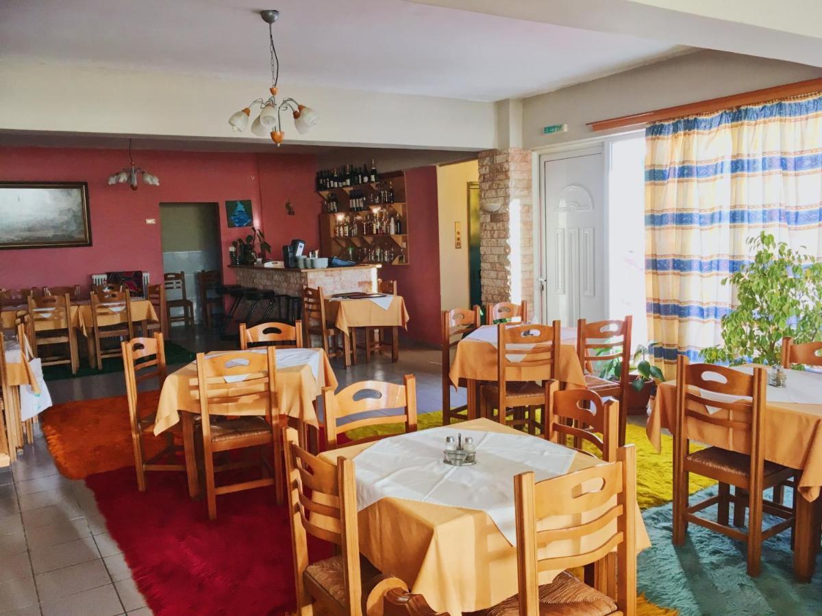 Ξενοδοχείο "Ηραία" Loutra  Экстерьер фото